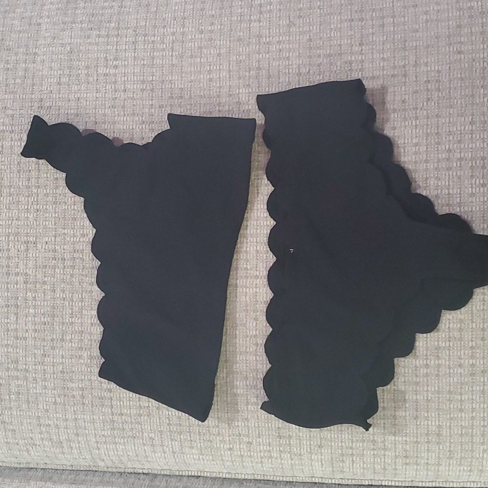2 piece swim suit xs